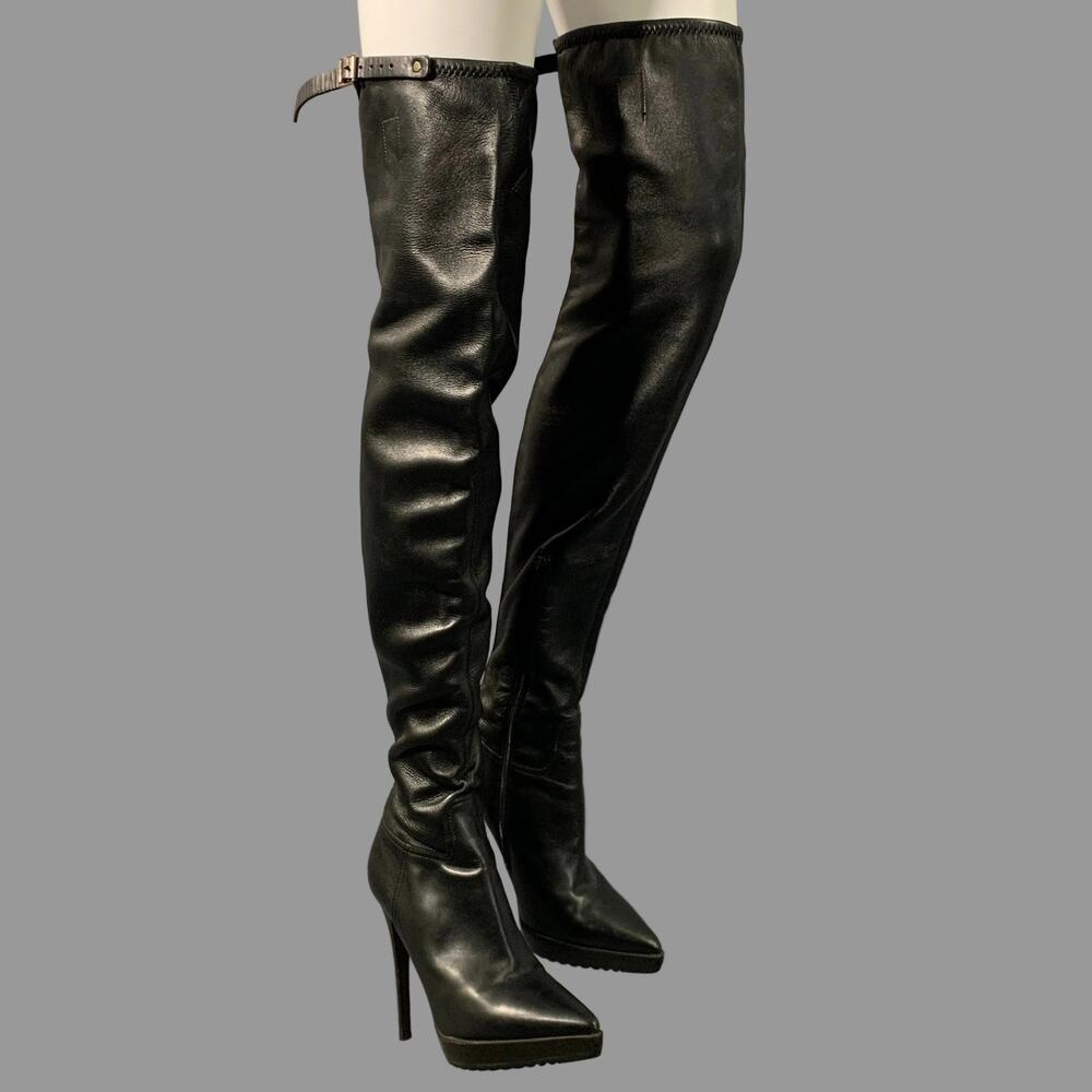 BURBERRY Size 10 Black Leather Boots
